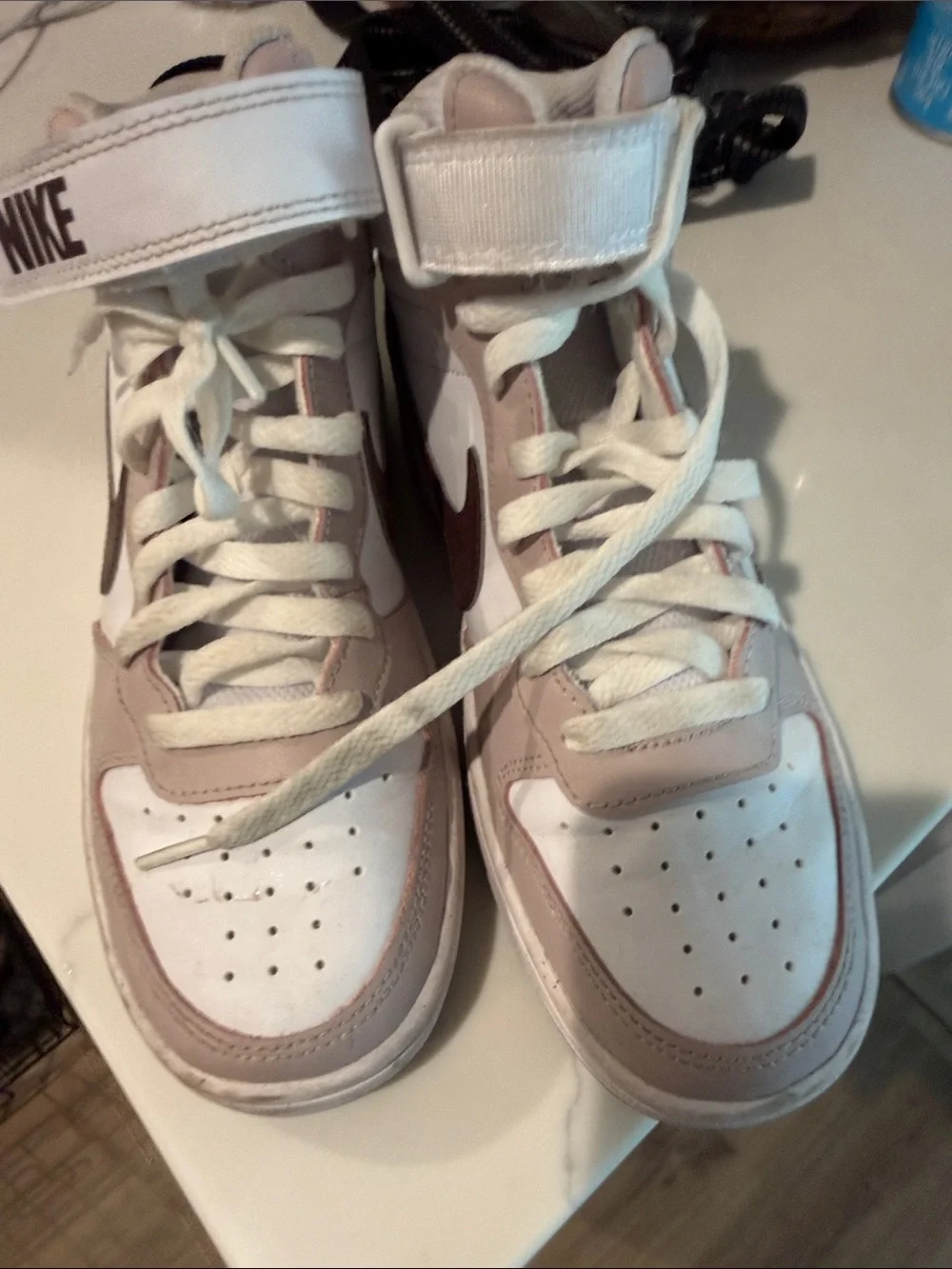 Nike Kids High-Top Sneakers in White, Light Pink and Brown